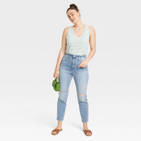 Universal Thread Women's High-Rise Slim-Leg Jeans 90's, Light Blue, 6 Short - Picture 6 of 6